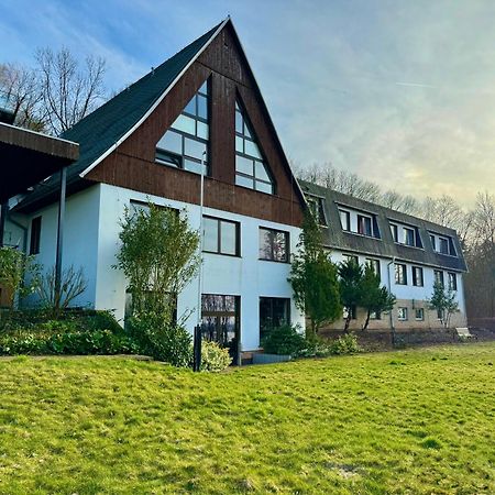 Land-Gut-Hotel Barbarossa Kelbra Exteriör bild