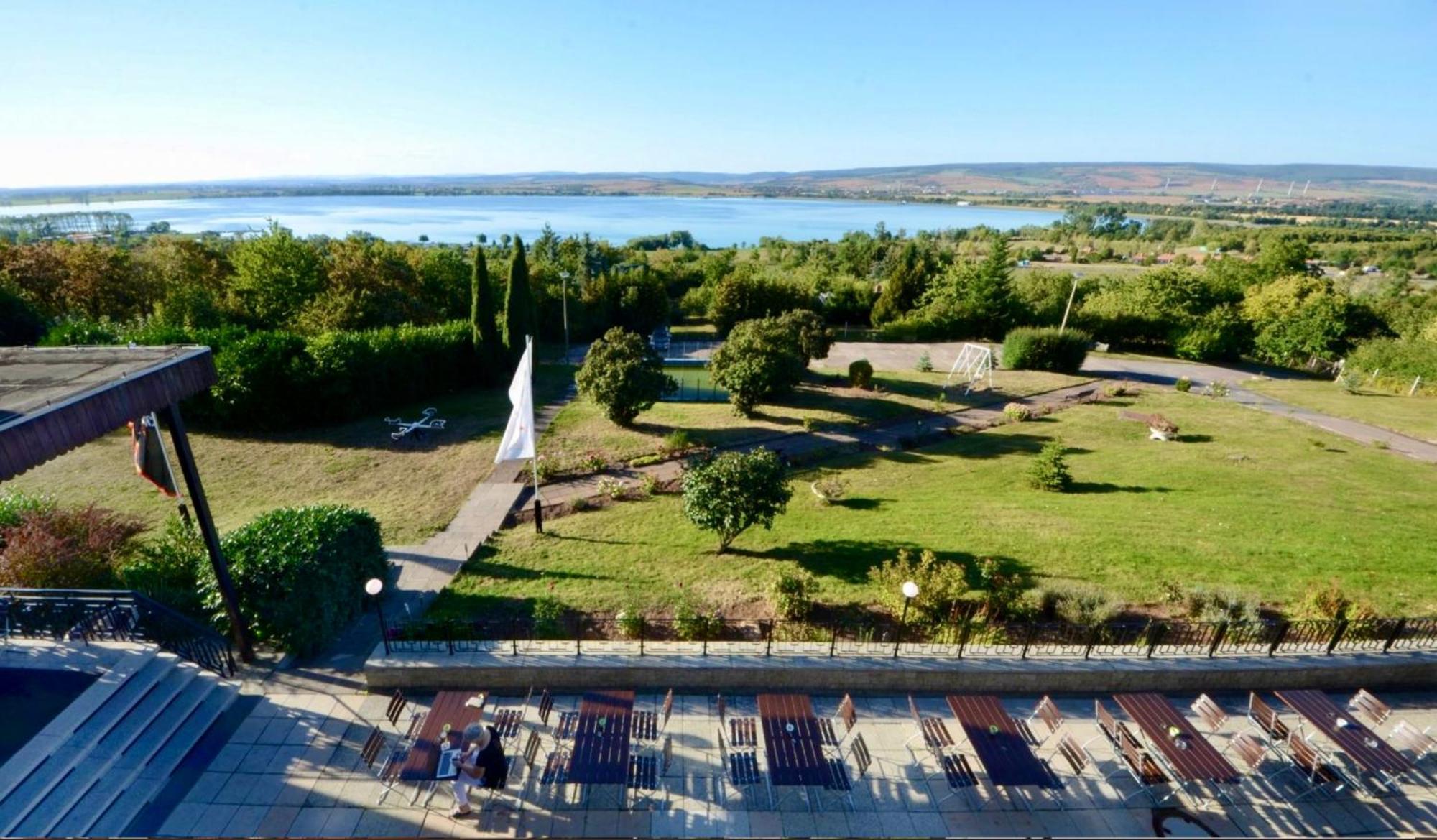 Land-Gut-Hotel Barbarossa Kelbra Exteriör bild