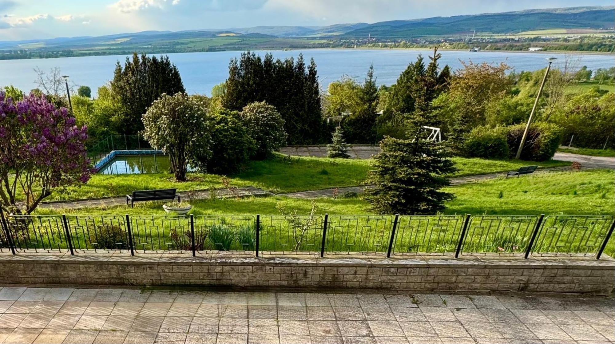 Land-Gut-Hotel Barbarossa Kelbra Exteriör bild
