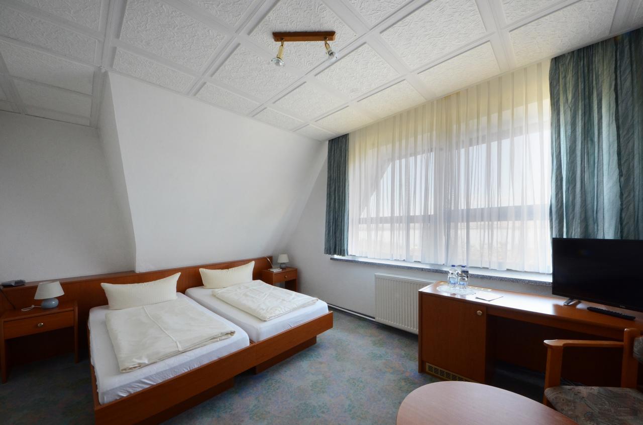 Land-Gut-Hotel Barbarossa Kelbra Exteriör bild