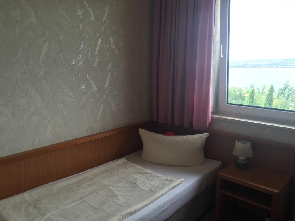 Land-Gut-Hotel Barbarossa Kelbra Exteriör bild