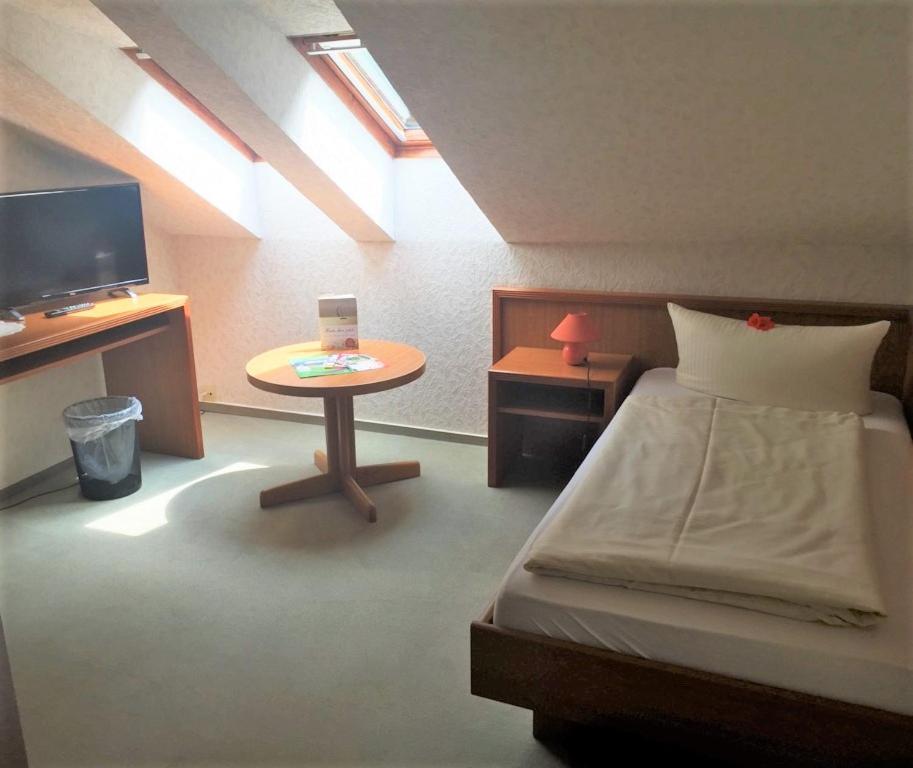 Land-Gut-Hotel Barbarossa Kelbra Exteriör bild